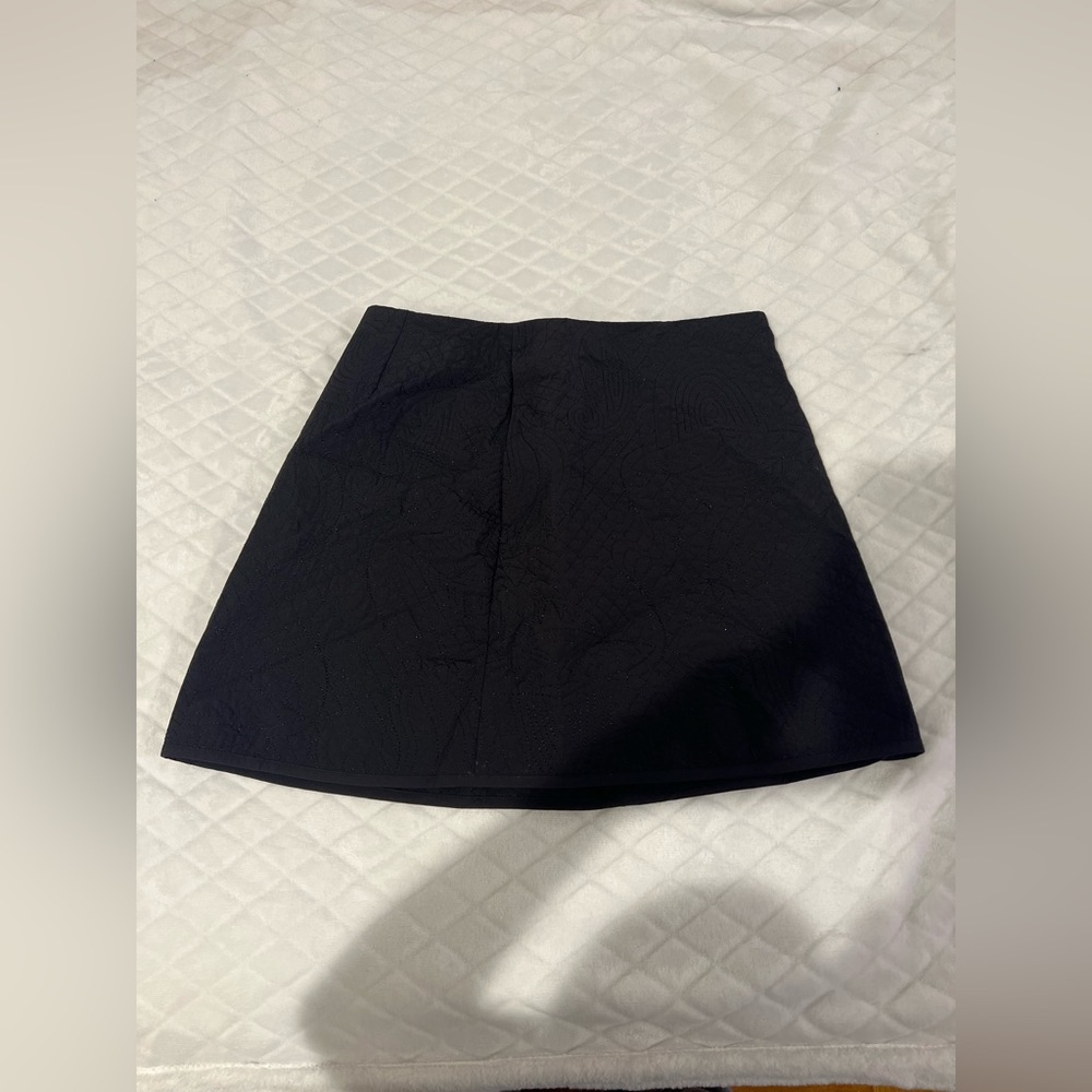 COS Black Skirt